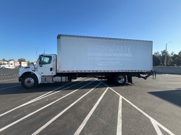 2022 Freightliner eM2 in Fontana, CA — photo 4