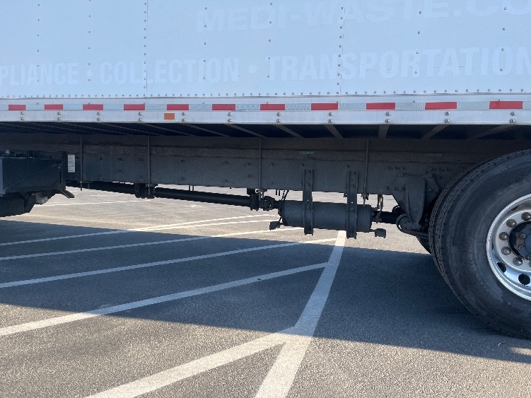 2022 Freightliner eM2 in Fontana, CA — photo 5