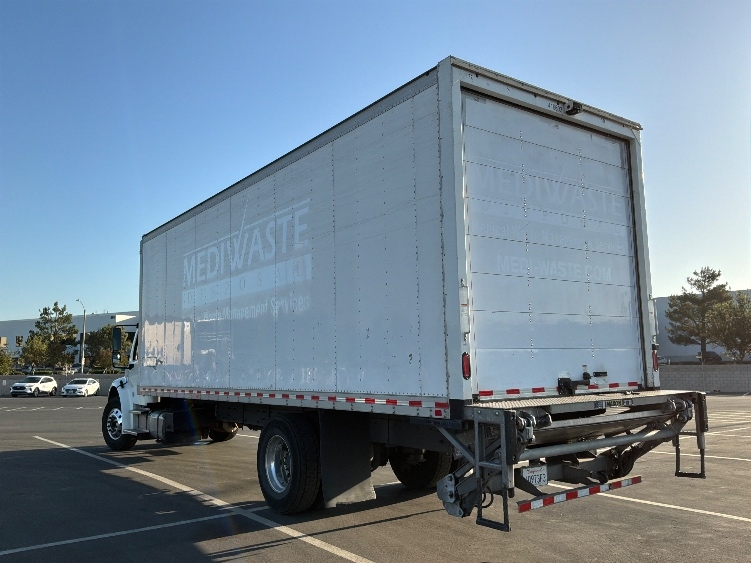 2022 Freightliner eM2 in Fontana, CA — photo 6