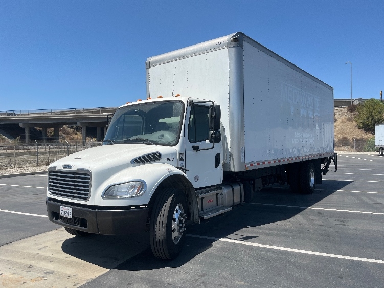 2022 Freightliner eM2 in Fontana, CA — photo 3