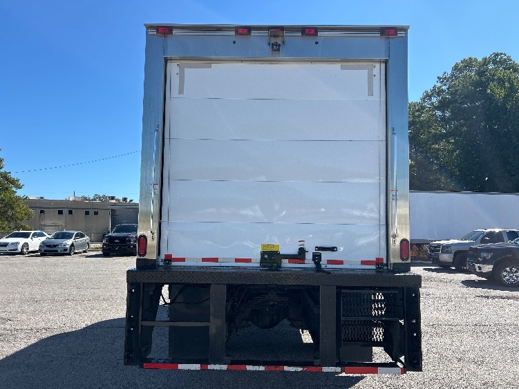 2022 Freightliner eM2 in Homewood, AL — photo 7