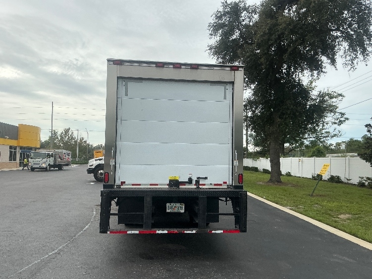 2022 Isuzu NQR in Tampa, FL — photo 7