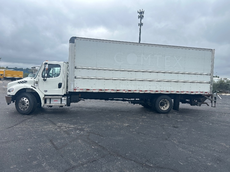 2022 Freightliner eM2 in Middlefield, OH — photo 4