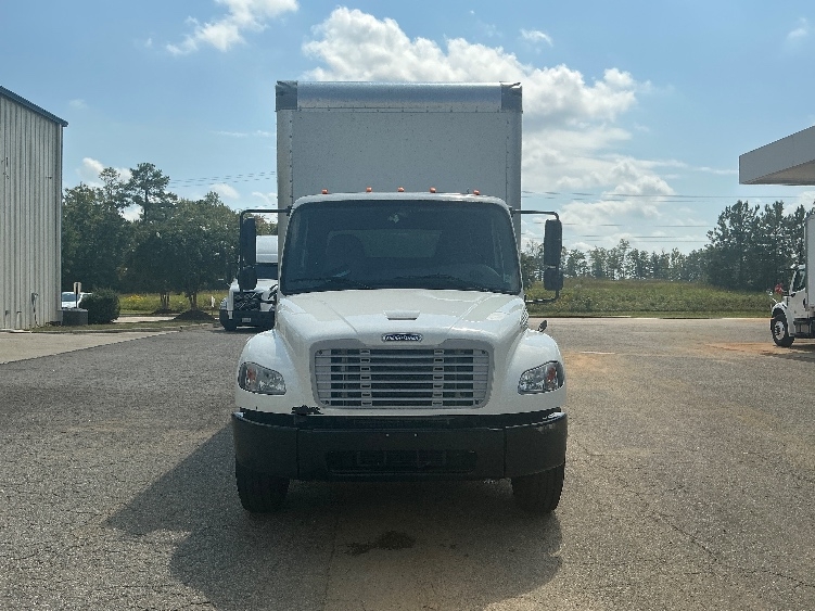 2022 Freightliner eM2 in Prince George, VA — photo 2