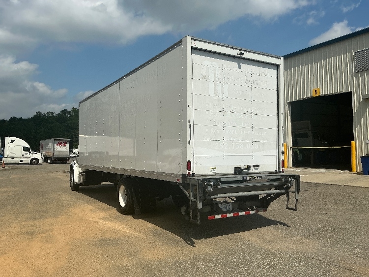 2022 Freightliner eM2 in Prince George, VA — photo 6