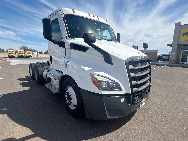 2022 Freightliner Cascadia in Phoenix, AZ