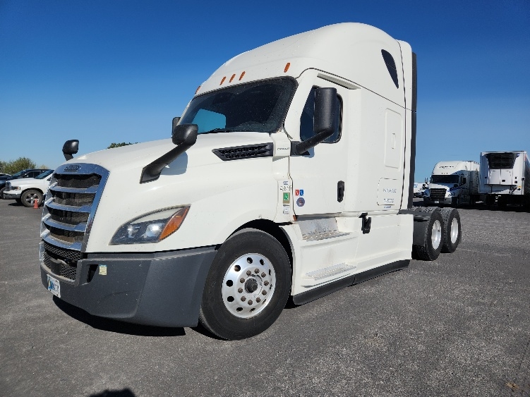 2022 Freightliner Cascadia in Jerome, ID — photo 3