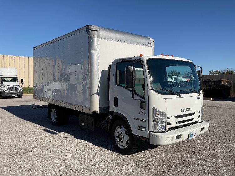 2022 Isuzu NRR in Moberly, MO