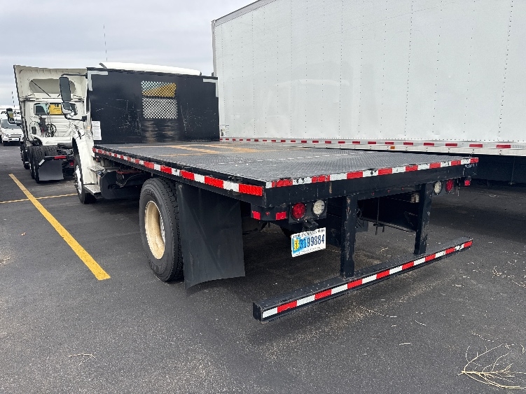 2022 Freightliner eM2 in Denver, CO — photo 5