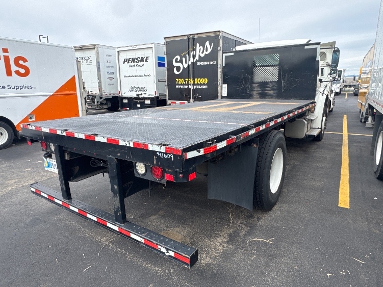 2022 Freightliner eM2 in Denver, CO — photo 8