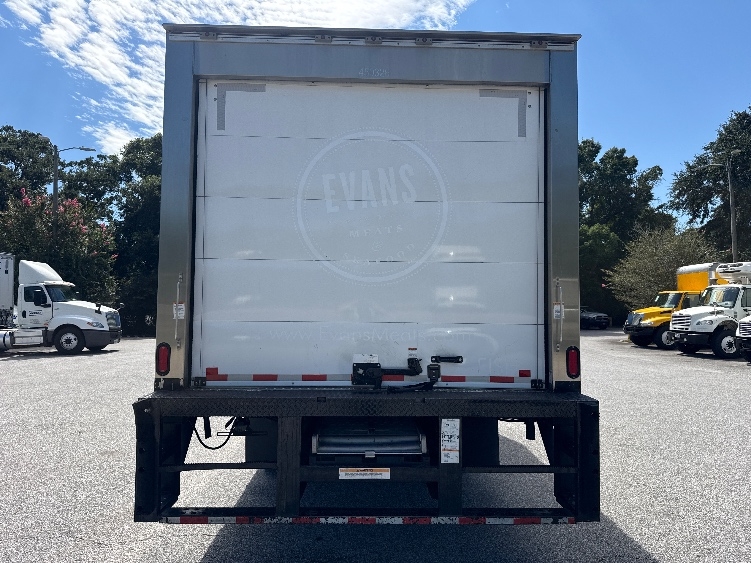 2022 Isuzu NRR in Pensacola, FL — photo 7