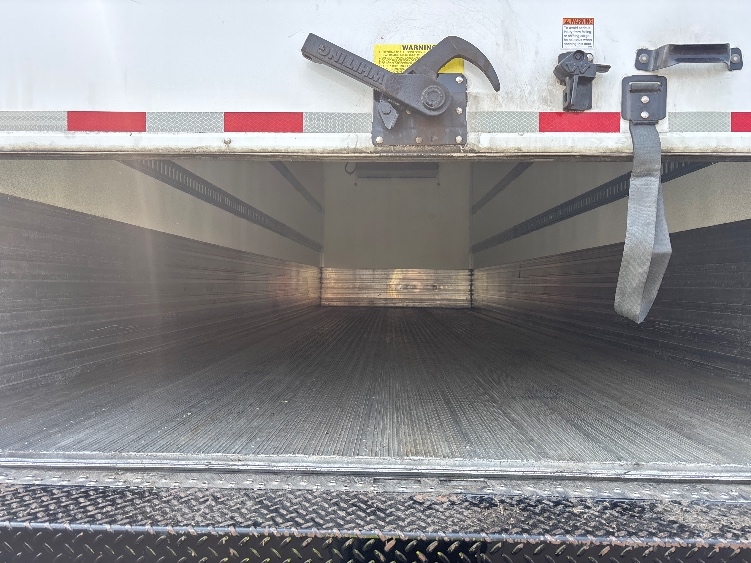 2023 International MV in Everett, WA — photo 8