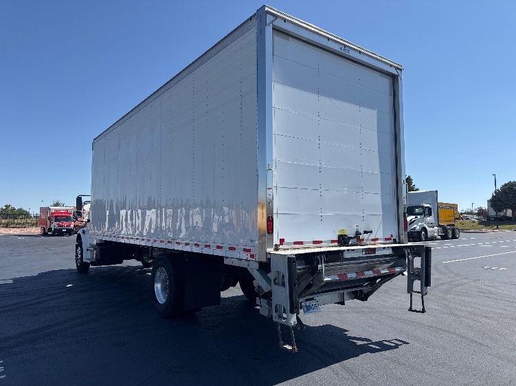 2022 Freightliner eM2 in Kansas City, MO — photo 6