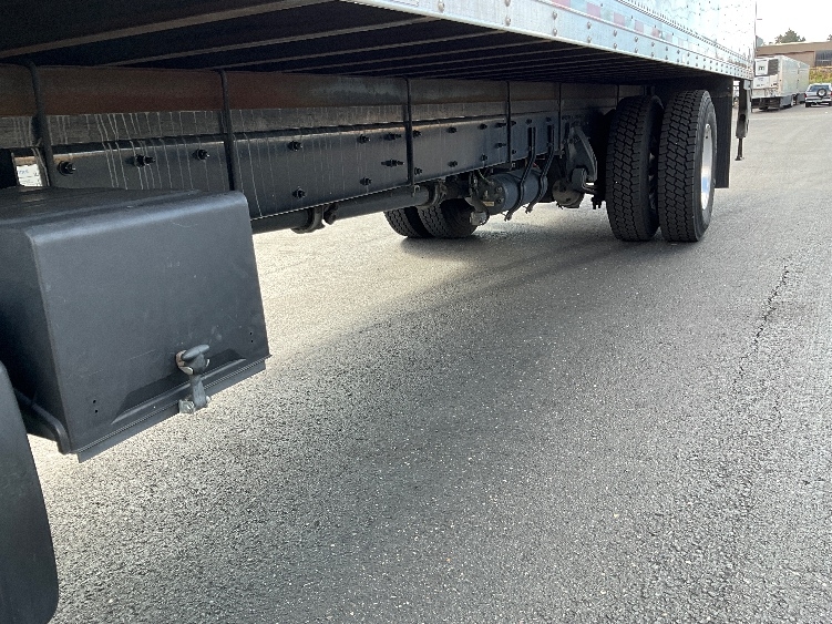 2022 Freightliner eM2 in Portland, OR — photo 5