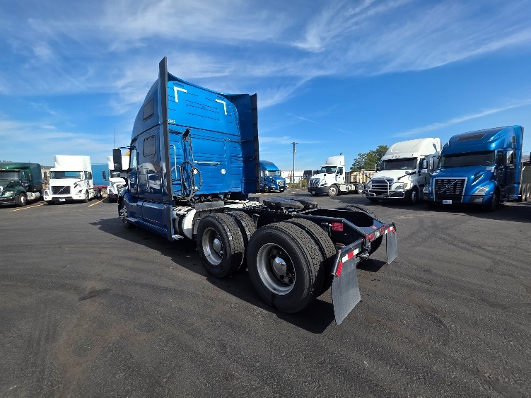 2023 Volvo in Spokane Valley, WA — photo 5