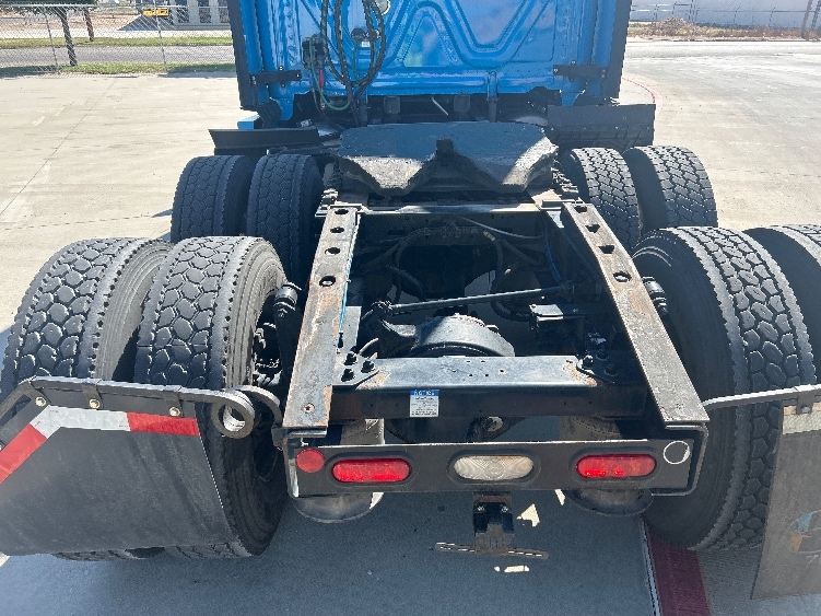 2022 Freightliner Cascadia in Amarillo, TX — photo 6