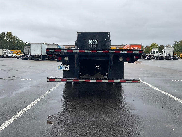 2023 Freightliner eM2 in King Of Prussia, PA — photo 7