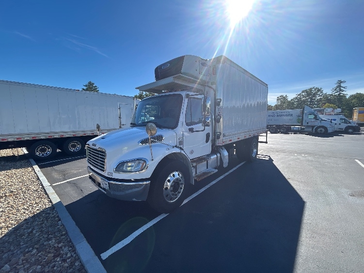 2020 Freightliner eM2 in Braintree, MA — photo 3