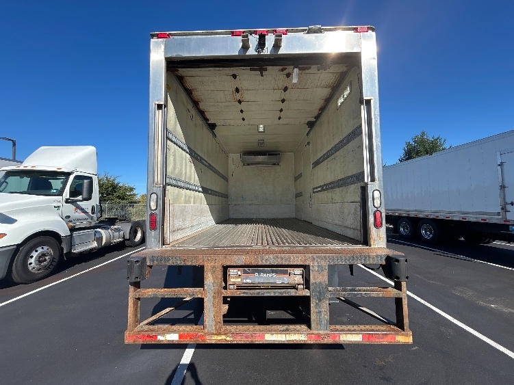 2020 Freightliner eM2 in Braintree, MA — photo 8