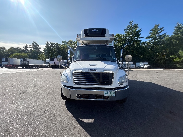 2020 Freightliner eM2 in Londonderry, NH — photo 2