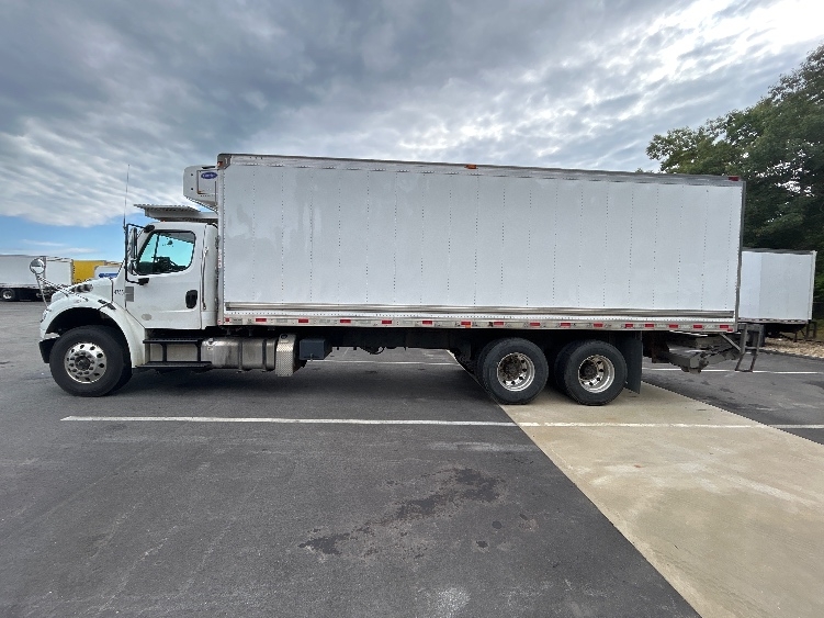 2020 Freightliner eM2 in Braintree, MA — photo 4