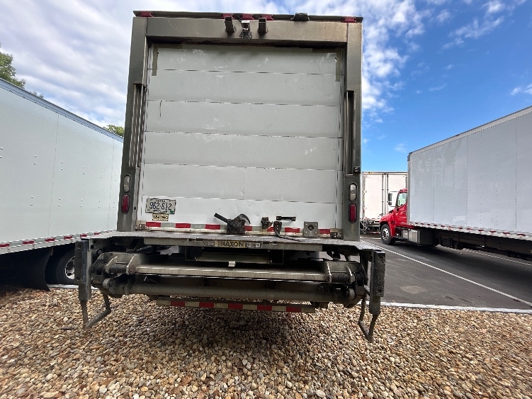 2020 Freightliner eM2 in Braintree, MA — photo 7