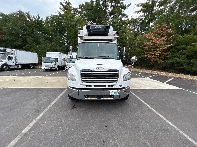 2020 Freightliner eM2 in Londonderry, NH — photo 2