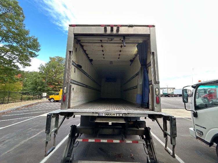 2020 Freightliner eM2 in Londonderry, NH — photo 8