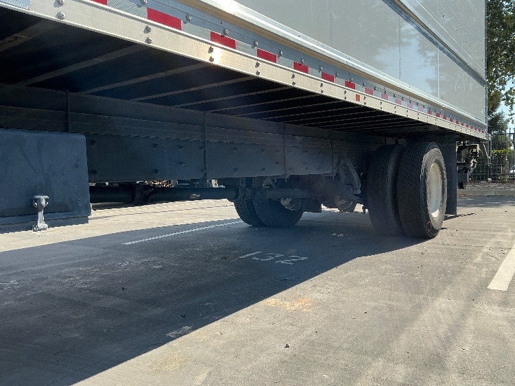 2022 Freightliner eM2 in West Sacramento, CA — photo 5