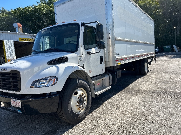 2023 Freightliner eM2 in Auburn, MA — photo 3