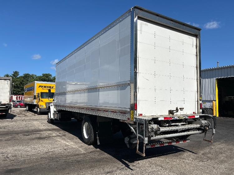 2023 Freightliner eM2 in Auburn, MA — photo 6