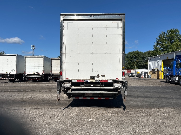 2023 Freightliner eM2 in Auburn, MA — photo 7