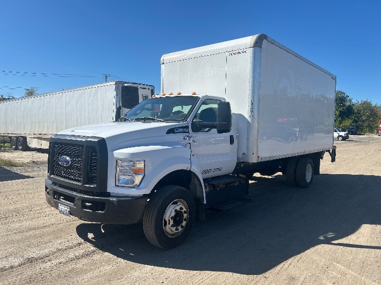 2022 Ford F-650 in Braintree, MA — photo 3