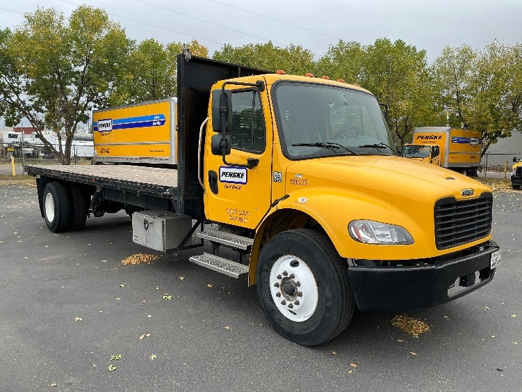 2023 Freightliner eM2