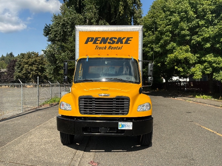 2023 Freightliner eM2 in West Valley City, UT — photo 2