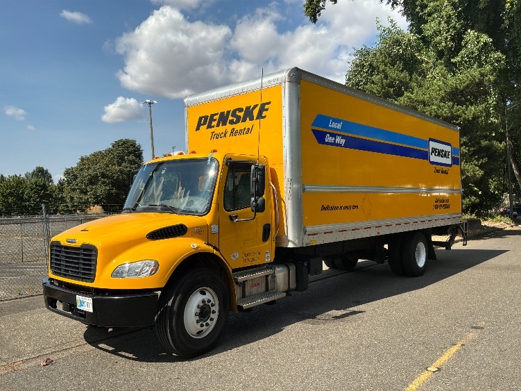 2023 Freightliner eM2 in West Valley City, UT — photo 3