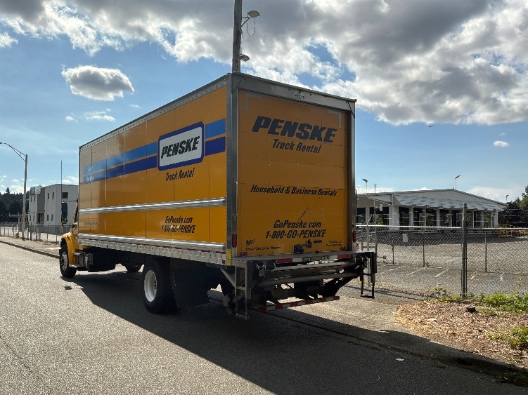 2023 Freightliner eM2 in West Valley City, UT — photo 6