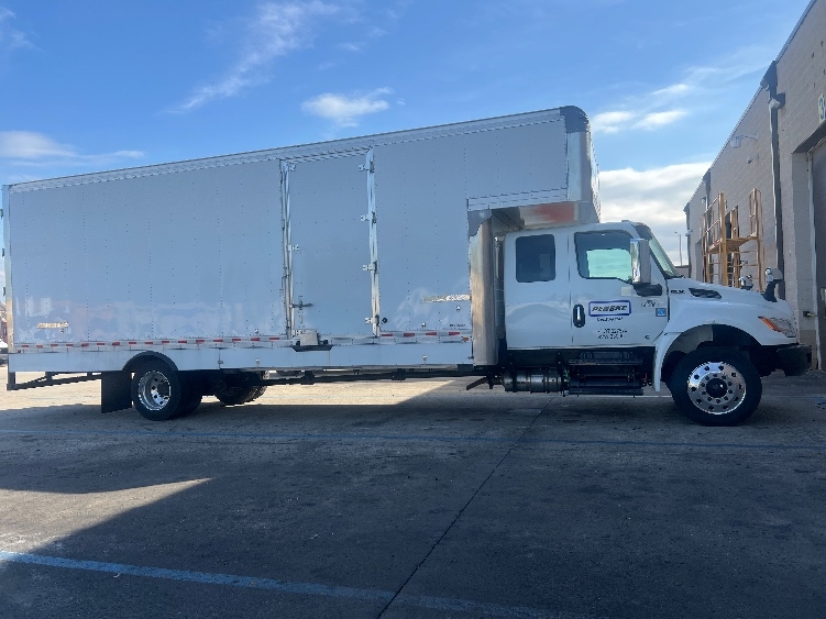 2023 International MV in Melrose Park, IL — photo 4