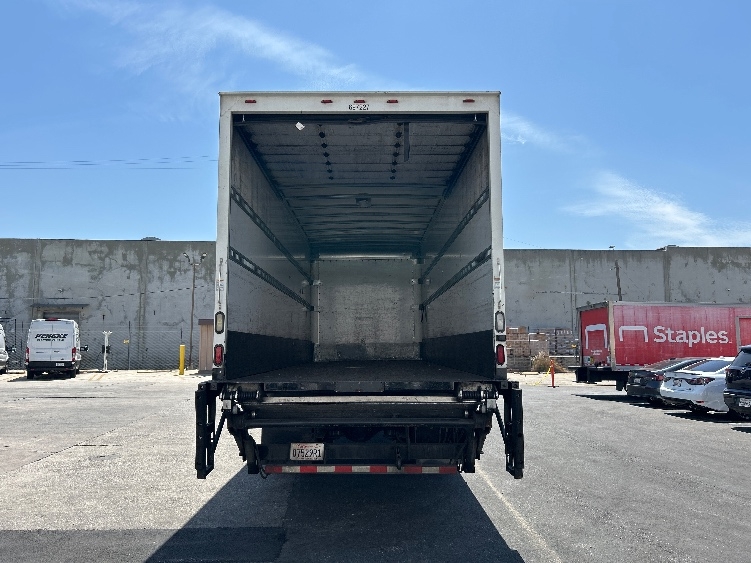 2015 Freightliner eM2 in Torrance, CA — photo 8