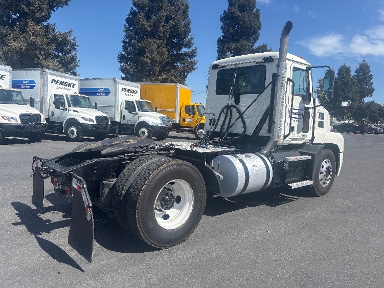 2022 Mack Anthem in West Sacramento, CA — photo 7