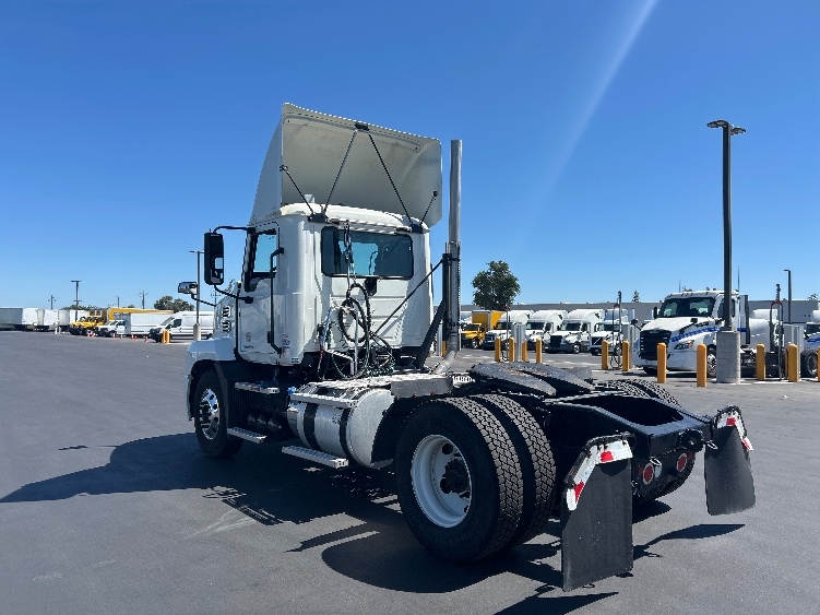 2022 Mack Anthem in West Sacramento, CA — photo 5