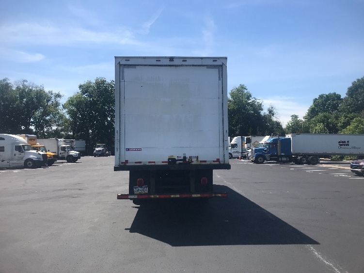 2017 Hino 268 in Akron, OH — photo 7