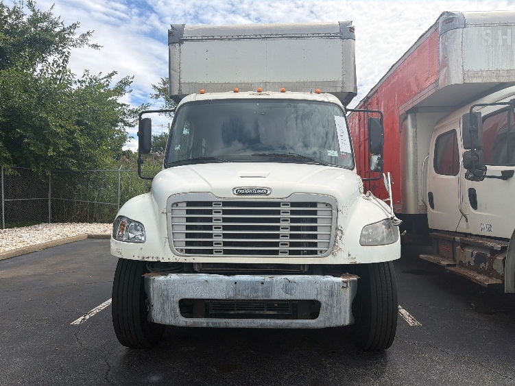 2013 Freightliner eM2 in Parsippany, NJ — photo 2