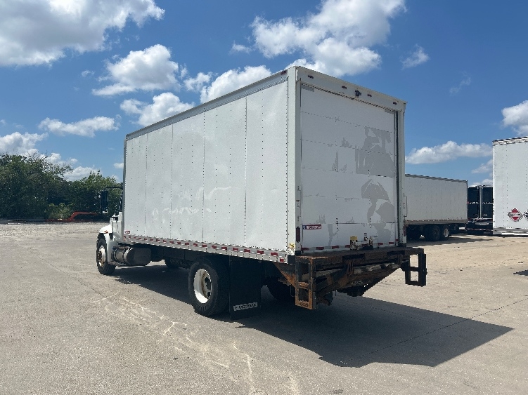 2018 International 4300 in Des Moines, IA — photo 6