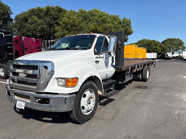 2007 Ford F-650 in Medley, FL — photo 3