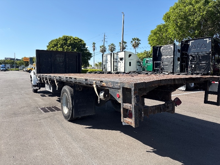 2007 Ford F-650 in Medley, FL — photo 6