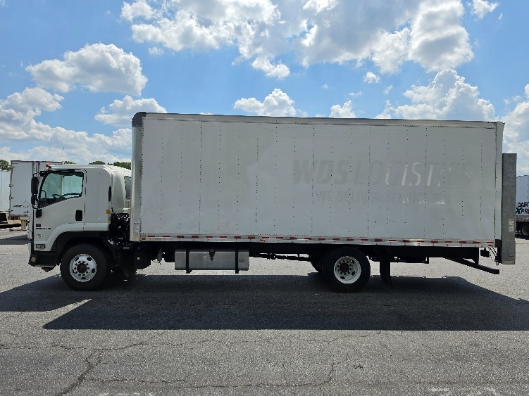 2022 Isuzu FTR in Little Rock, AR — photo 4