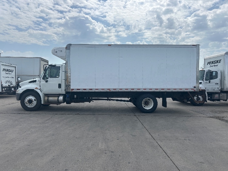 2018 International 4300 in Omaha, NE — photo 4