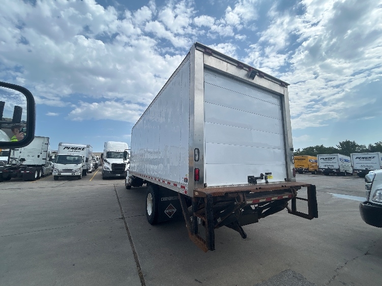 2018 International 4300 in Omaha, NE — photo 6