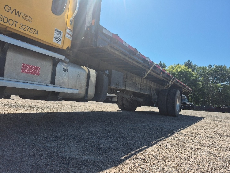 2022 Freightliner eM2 in Brooklyn Park, MN — photo 5